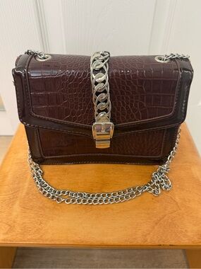 Women's Dark Brown Croc-Embossed Chain Shoulder Bag